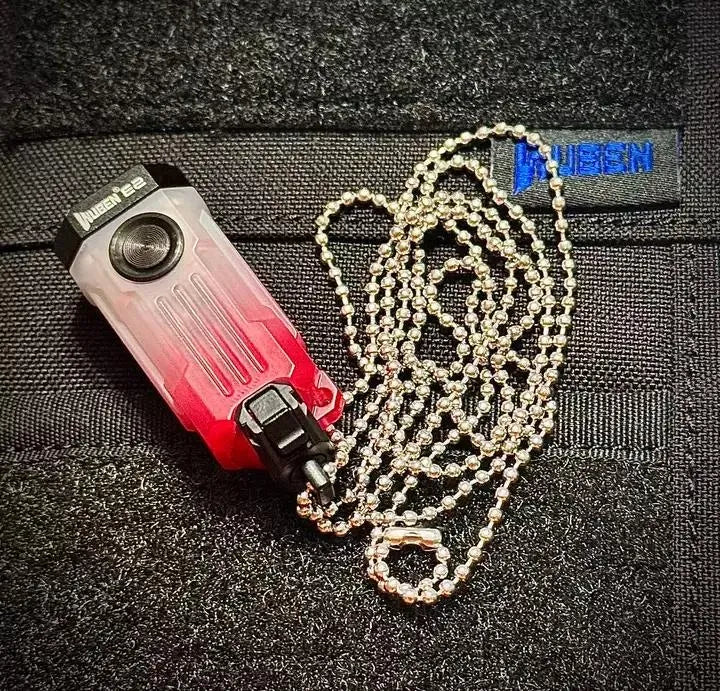 Linterna llavero compacta mini EDC Wuben E2 PULSE de 10,7 g