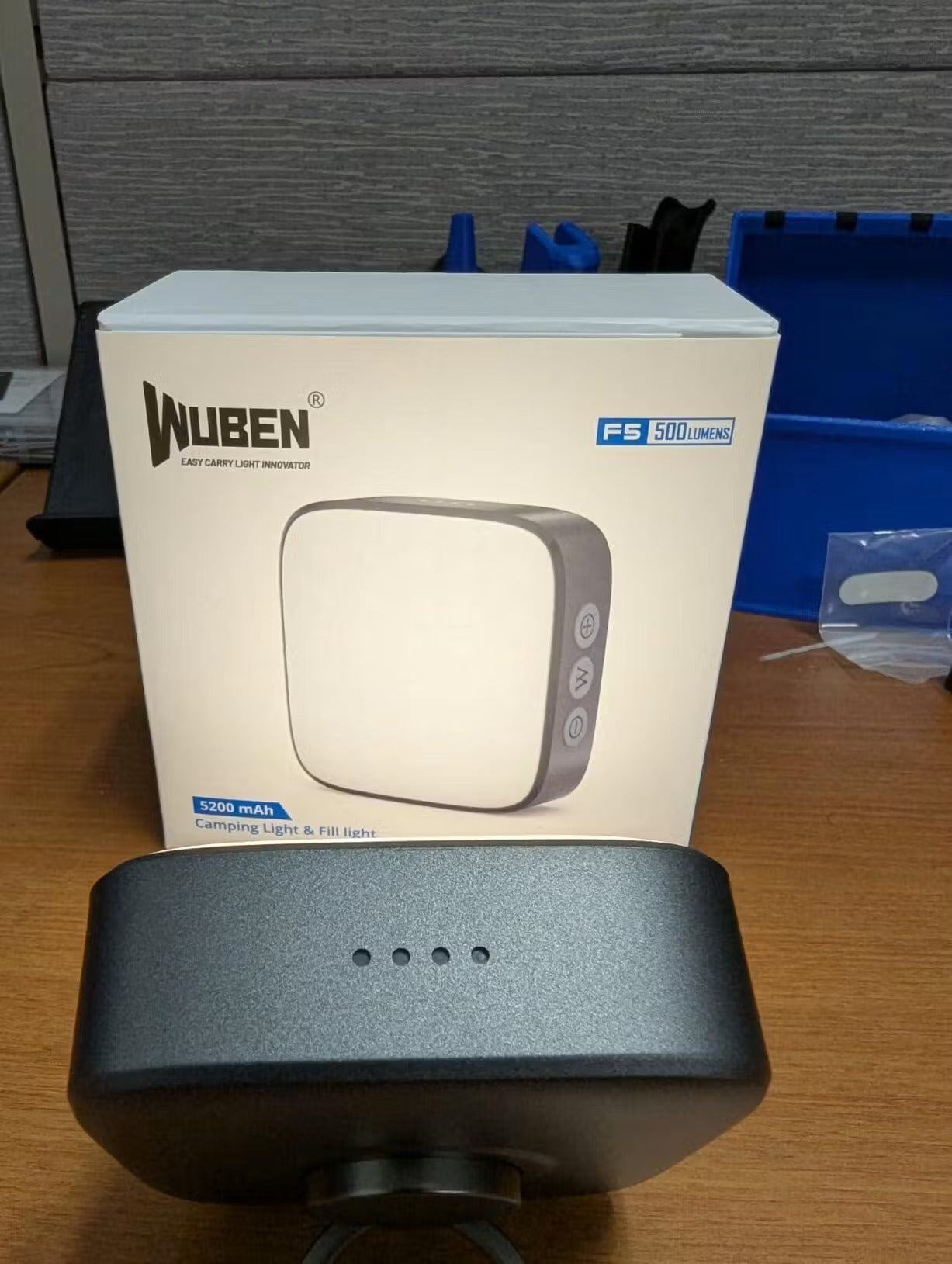 Batería externa recargable WUBEN F5 para camping y tiendas de campaña con luz LED