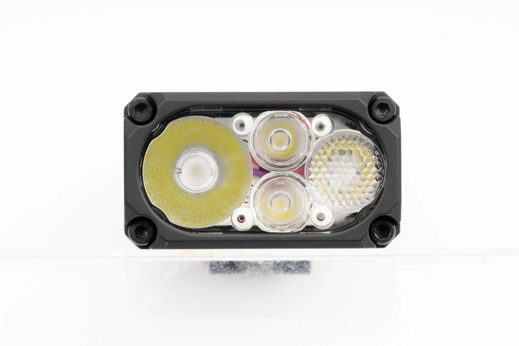Linterna táctica EDC Wuben X4 compacta multifunción de 1500 lúmenes